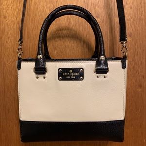 Kate Spade Black & White Cross Body Bag